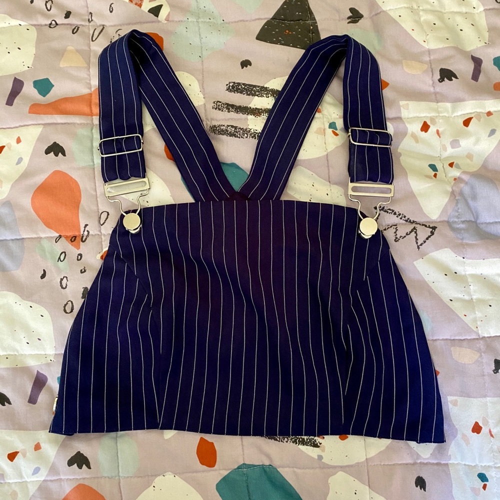 Never used overall style top.